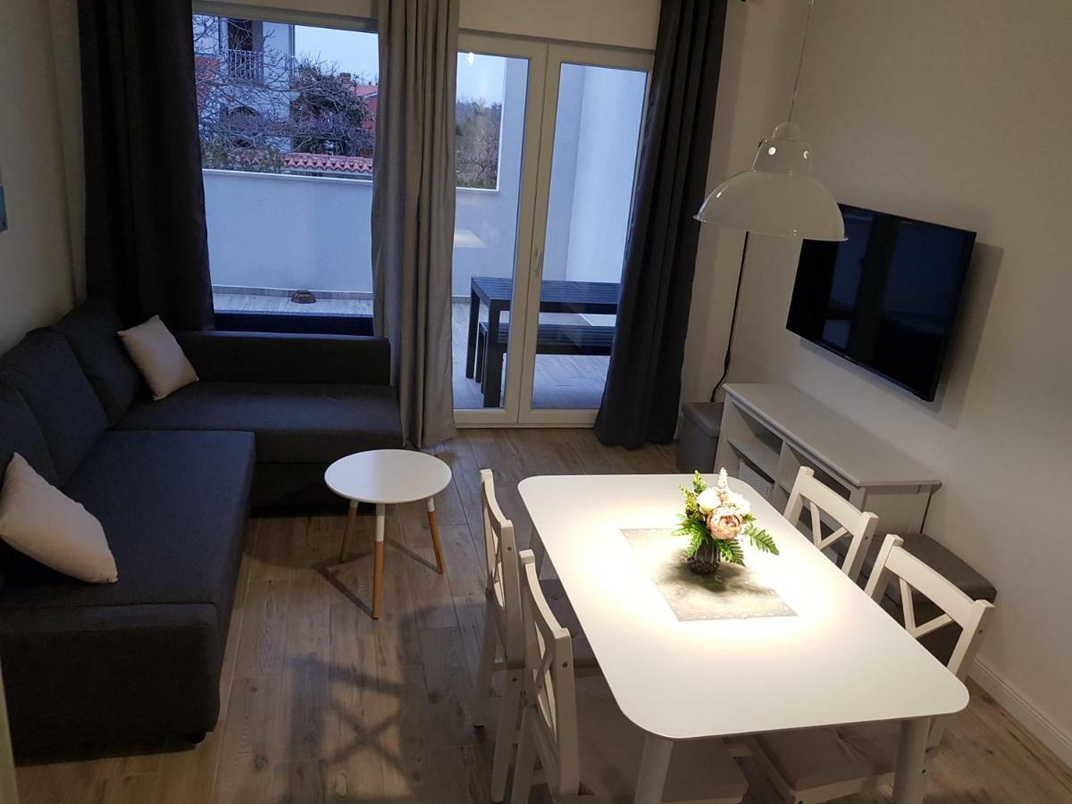 Apartment Rosenberg Μεντουλίν Εξωτερικό φωτογραφία