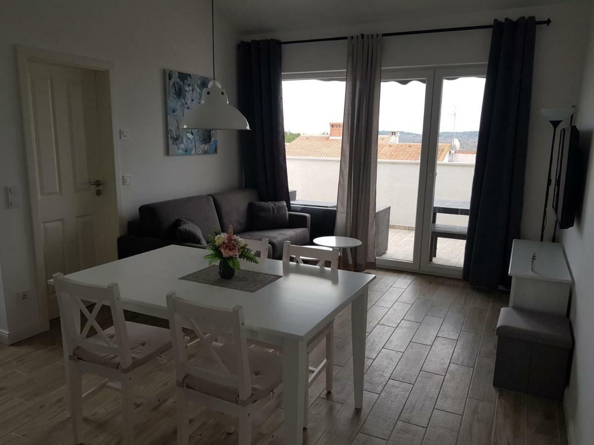 Apartment Rosenberg Μεντουλίν Εξωτερικό φωτογραφία